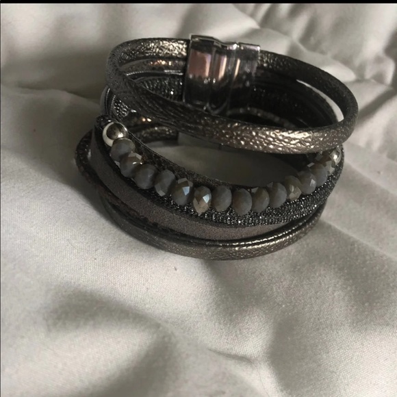 Jewelry bundle - Picture 6 of 8